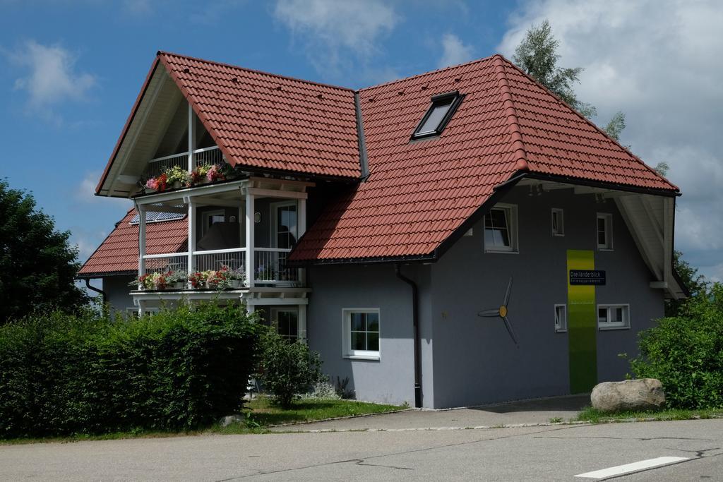 Dreilaenderblick Ferienappartements Herrischried Exterior photo